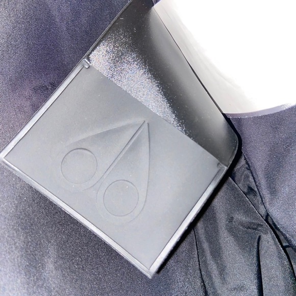 Moose Knuckles ORIGINAL 3Q NeoShear Shearling Down Bomber Jacket W/ FUR Hood - Picture 2 of 4